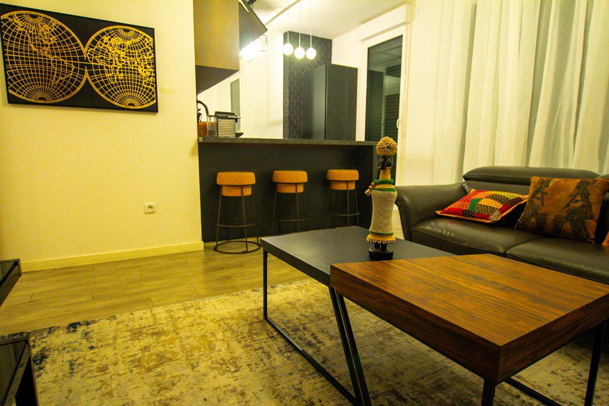 Skyview Luxury Appartement A Монтеврен Экстерьер фото